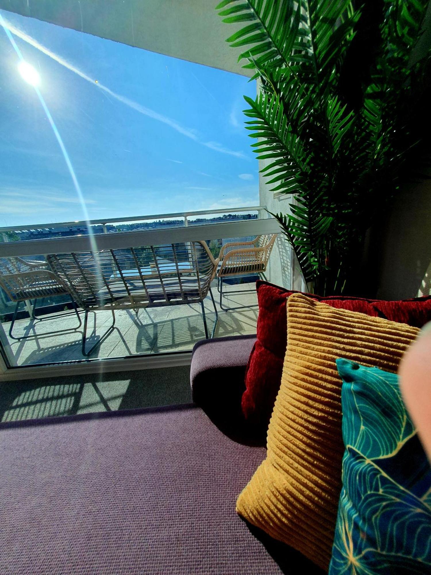 Elena'S Lux Aparthotel - Town & Sea View - Atlantis Spa Sarafovo Eksteriør bilde